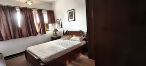 Bedroom in 2 BHK Apartment at Magnum Tower CHS, Andheri West – for Sale
