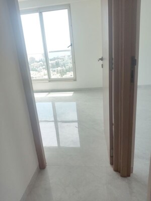 Bedroom in 4 BHK Apartment at Sheth 72 West, Andheri West – for Sale