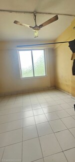 1 Rk  400 Sq.Ft. Apartment in Samartha Plaza