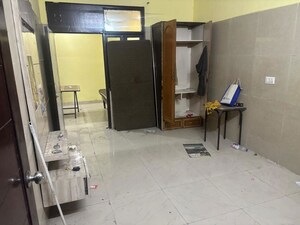 Team Area in 2.5 BHK Independent House at Sector 23 – for Rent