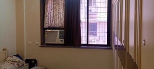Room in 1 BHK Apartment at Colaba – for Rent
