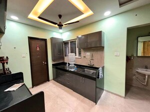 Bedroom in 1.5 BHK Apartment at Devidayal Apartments, Mulund West – for Rent