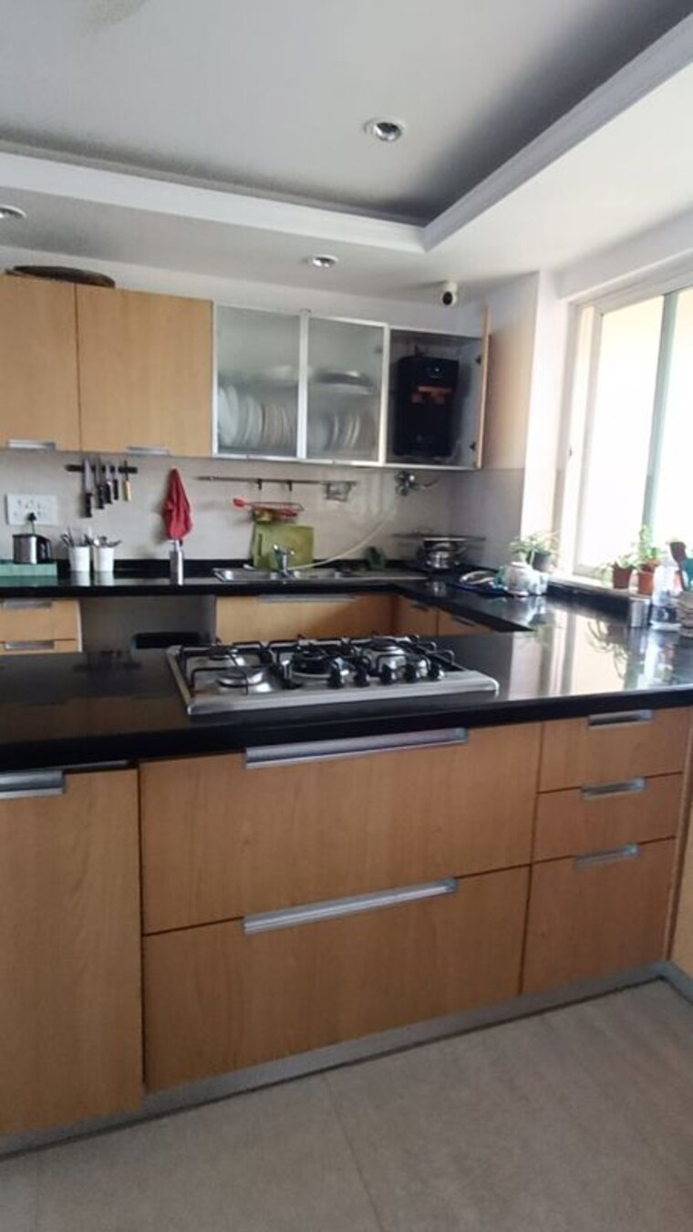 Kitchen, hiranandani-gardens-tivoli 4 Bedroom 4500 Sq.Ft. Apartment In Powai Mumbai 10452405