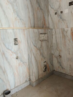 Bathroom in 1 BHK Builder Floor at Sector 73 – for Sale