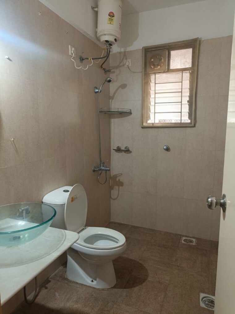 Bathroom, angal-palazzo-apartment 3 Bedroom 1500 Sq.Ft. Apartment In Balewadi Pune 10452428