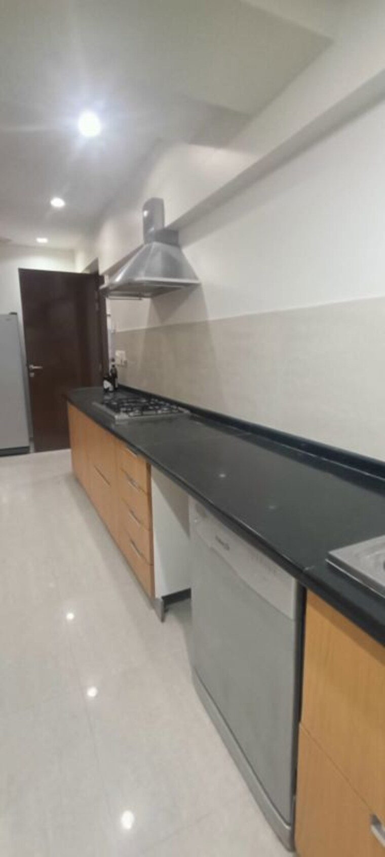 Kitchen, hiranandani-gardens-tivoli 4 Bedroom 4575 Sq.Ft. Apartment In Powai Mumbai 10452423