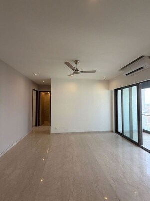 Room in 3 BHK Apartment at Adani Ten BKC, Bandra East – for Rent