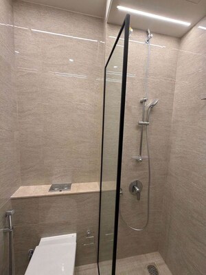 Furnished Amenities in 3 BHK Apartment at Adani Ten BKC, Bandra East – for Rent