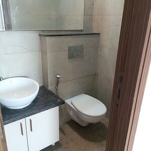 Bathroom in 3 BHK Apartment at Orchid Petals, Sector 49 – for Rent