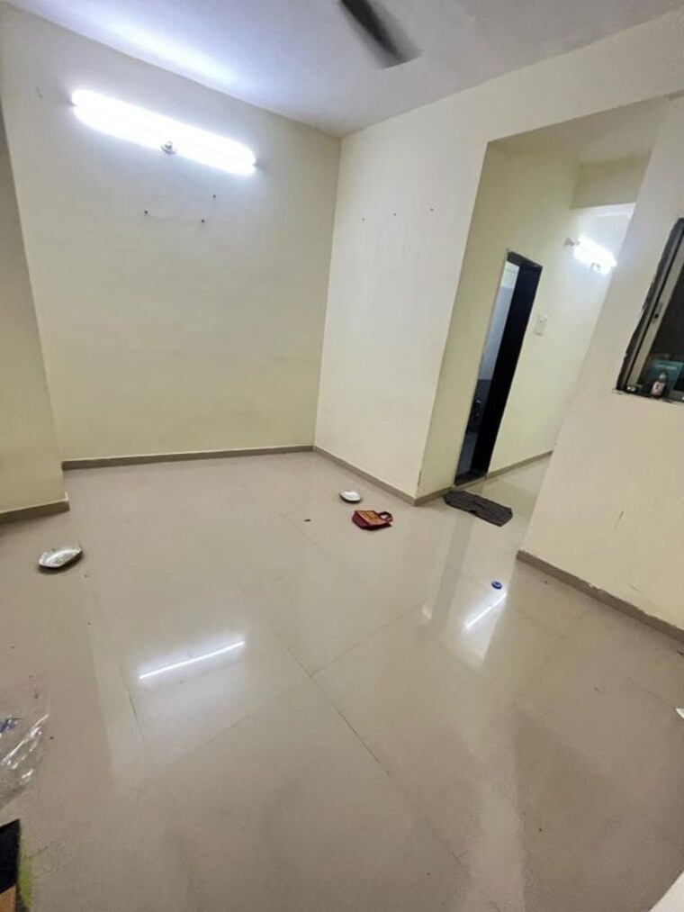 Room, kamgar putala vasahat 2 Bedroom 1000 Sq.Ft. Apartment In Kamgar Putala Vasahat Pune 10452480