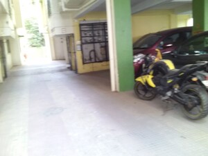Parking in 2 BHK Apartment at Dum Dum – for Rent