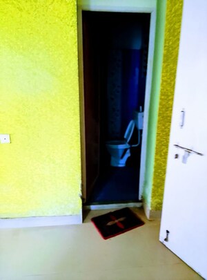 Furnished Amenities in 2 BHK Apartment at Dum Dum – for Rent