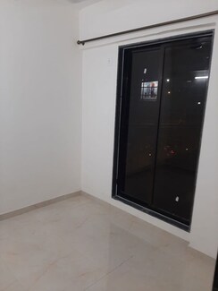 1 BHK + Store Room Apartment For Rent in Parel