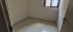 Room in 2 BHK Apartment at Nanded Bageshree, Sinhagad Road – for Sale