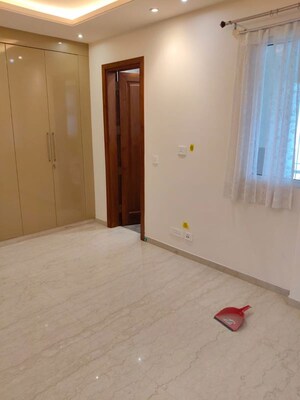 Room in 3 BHK Builder Floor at Jawahar Nagar – for Sale