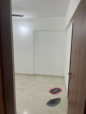 Room in 3 BHK Apartment at Makwana Ishanand, Wanowrie – for Rent