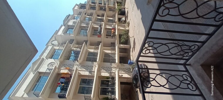 Exterior View, signature-global-park-4-and-5 2.5 Bedroom 1081 Sq.Ft. Builder Floor In Sohna Sector 36 Gurgaon 10452569