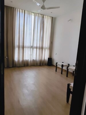 Study Room in 3 BHK Apartment at Hiranandani ParK Willow Crest, Ghodbunder Road – for Sale