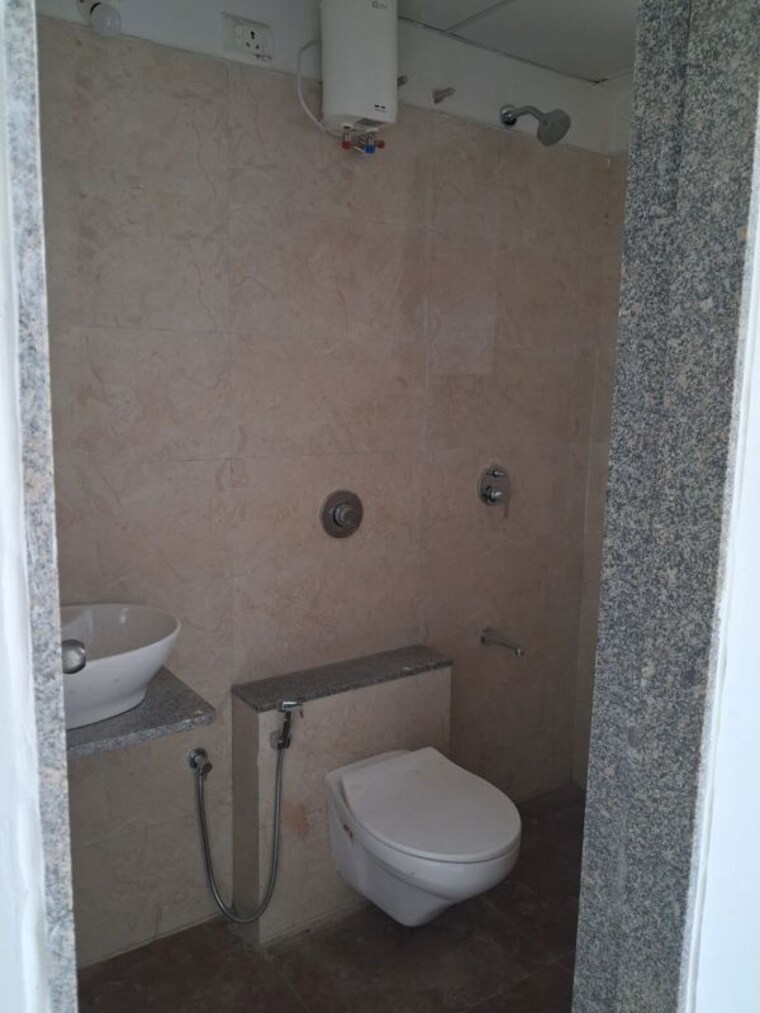 Bathroom, binori-aristella 3 Bedroom 1750 Sq.Ft. Apartment In Shilaj Ahmedabad 10452611