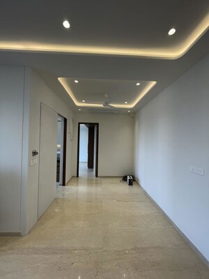 Room in 3 BHK Apartment at Adani Ten BKC, Bandra East – for Rent