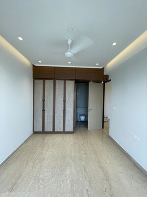 Room in 3 BHK Apartment at Adani Ten BKC, Bandra East – for Rent