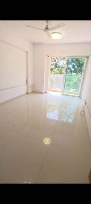 Room in 2.5 BHK Apartment at Sandesh Nagar – for Rent