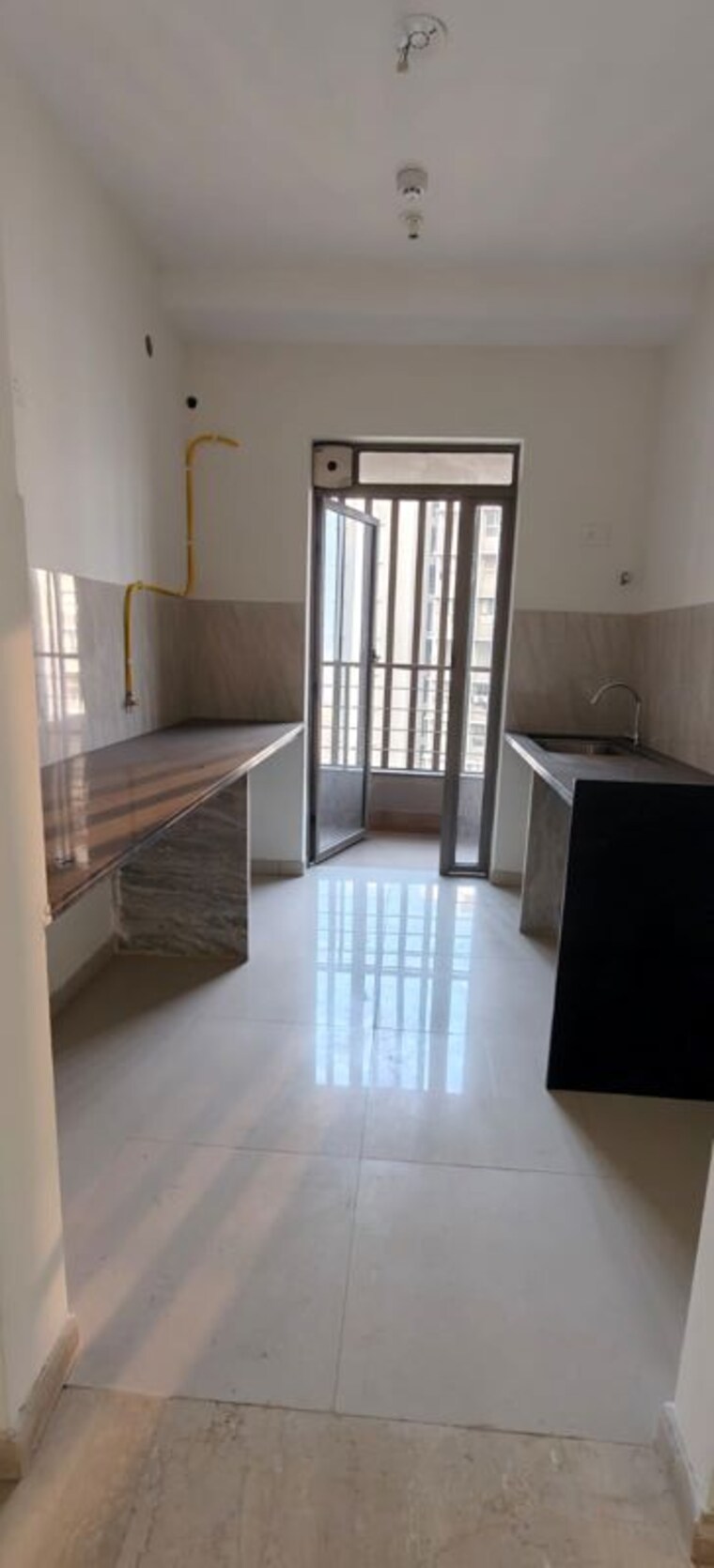 undefined, kalpataru-paramount-a 2 Bedroom 711 Sq.Ft. Apartment In Kapur Bawdi Thane 10452599