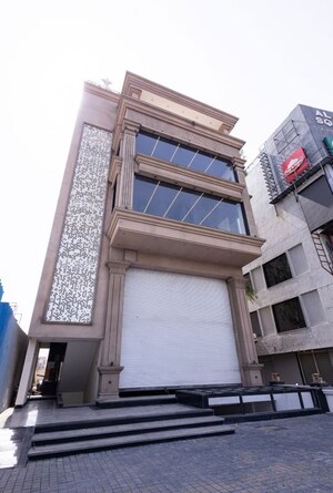  Showroom – Exterior View View at Lalghati - for Rent