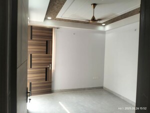 Room in 3 BHK Apartment at Salasar Residency Mansarovar, Mansarovar – for Rent