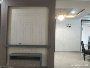 Room in 3 BHK Apartment at Salasar Residency Mansarovar, Mansarovar – for Rent