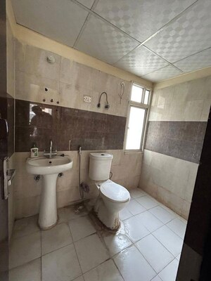 Bathroom in 2 BHK Apartment at Paramount Emotions, Sector 1 Greater Noida – for Rent