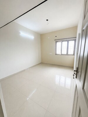 Room in 3 BHK Apartment at Sellur – for Sale
