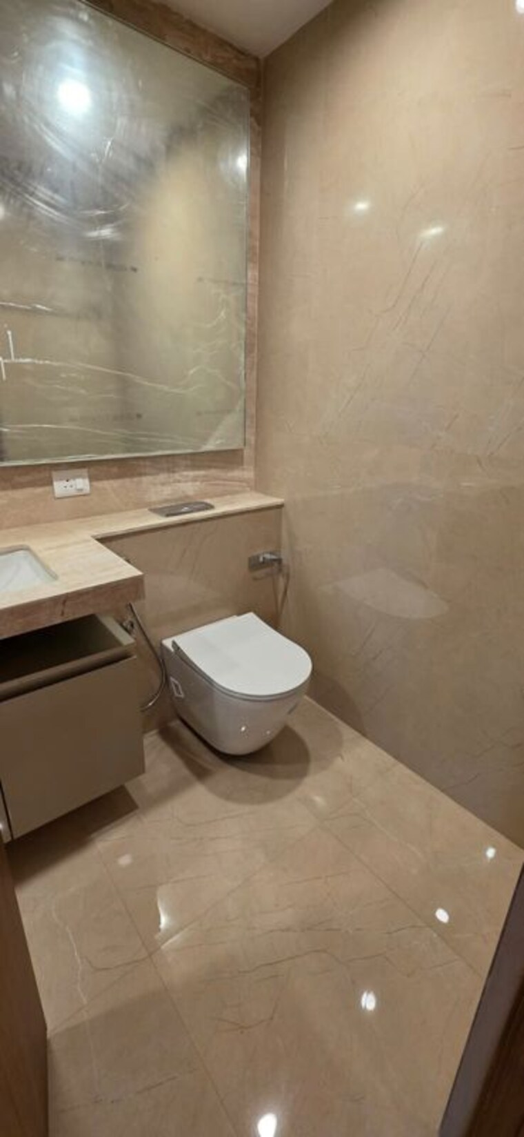 Bathroom, hiranandani-lake-enclave-glendale 4 Bedroom 1960 Sq.Ft. Apartment In Thane West Thane 10452680