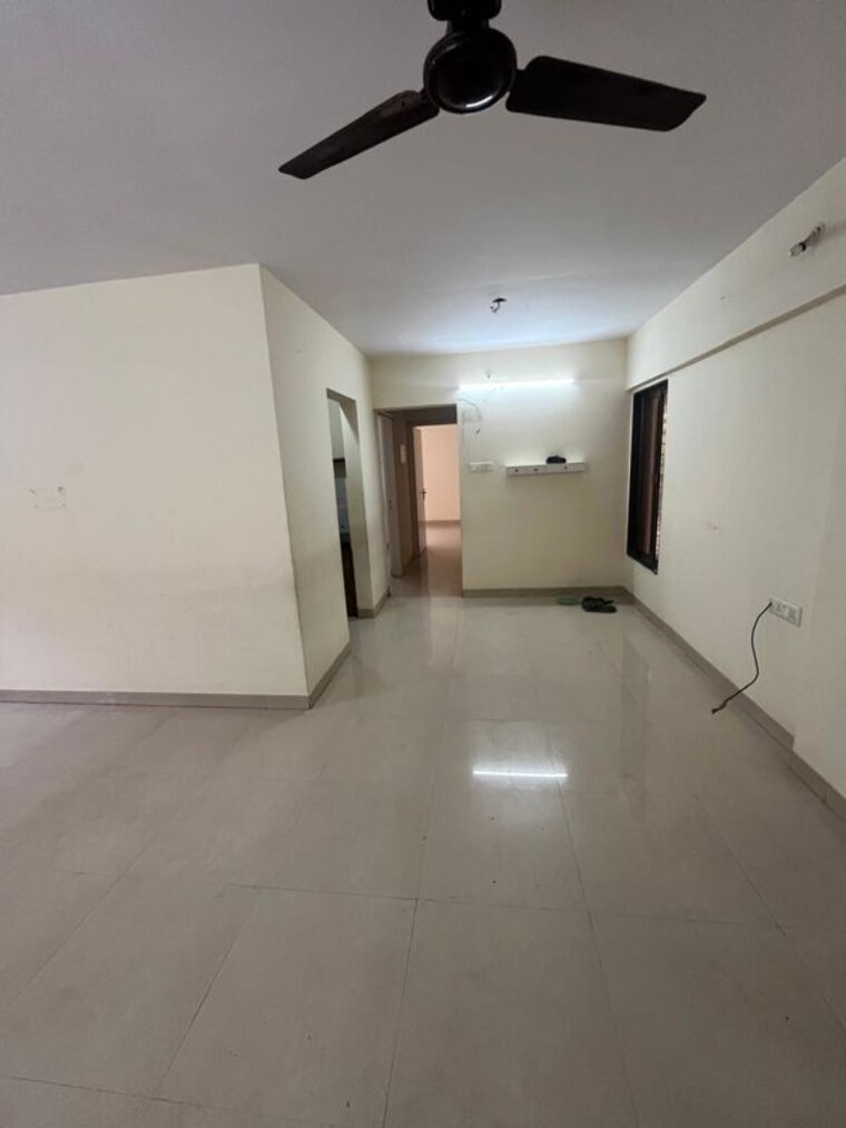 Room, hiranandani-meadows 2 Bedroom 750 Sq.Ft. Apartment In Manpada Thane 10452707
