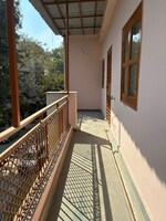 2 BHK 125 Sq.Yd. Builder Floor in Naraina