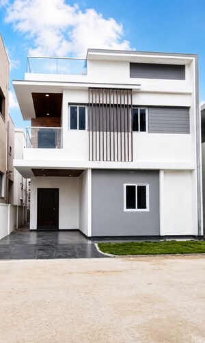 4 BHK Villa For Sale in APR Praveens Golden Leaf, Toroor