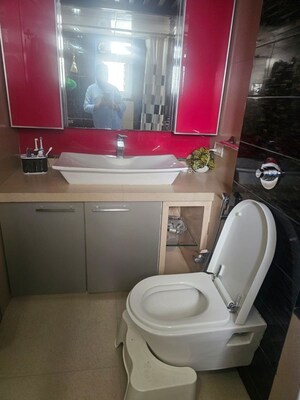 Bathroom in 5 BHK Apartment at Golibar – for Rent