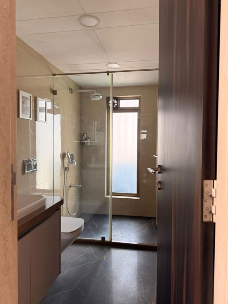 Bathroom, dedhia-estate 3 Bedroom 25000 Sq.Ft. Apartment In Matunga East Mumbai 10452750
