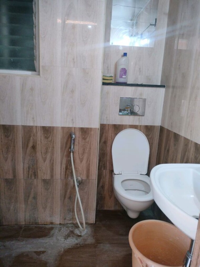 Bathroom, confident-oxygen 3 Bedroom 1087 Sq.Ft. Apartment In Sarjapur Road Bangalore 10452727