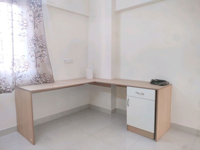 Room, confident-oxygen 3 Bedroom 1087 Sq.Ft. Apartment In Sarjapur Road Bangalore 10452727