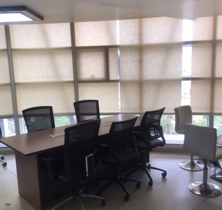 Team Area, hn-safal-mondeal-square Commercial Office Space 1882 Sq.Ft. In Prahlad Nagar Ahmedabad 10452742