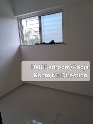 Room in 2 BHK Apartment at Paranjape Forest Trails Everglades H3 And H4, Bhugaon – for Sale