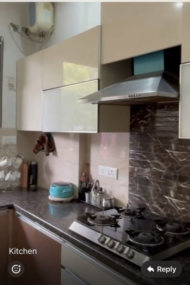 Kitchen, sushant lok i 3 Bedroom 215 Sq.Yd. Builder Floor In Sushant Lok I Gurgaon 10448117
