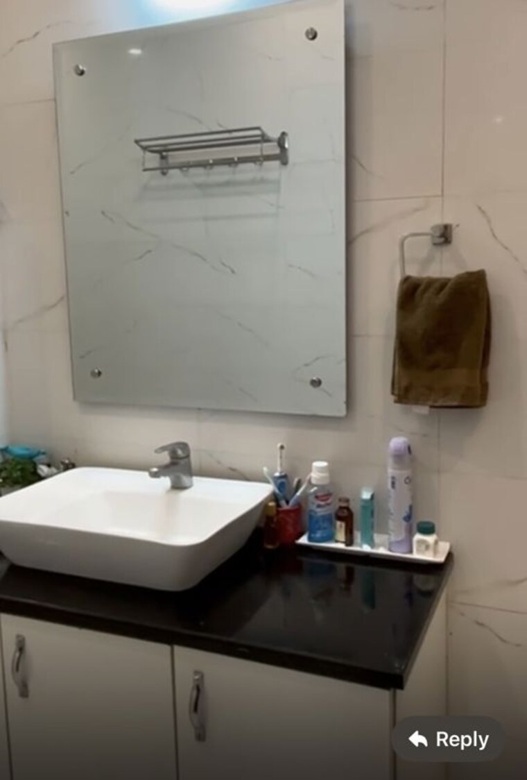 Bathroom, sushant lok i 3 Bedroom 215 Sq.Yd. Builder Floor In Sushant Lok I Gurgaon 10448117