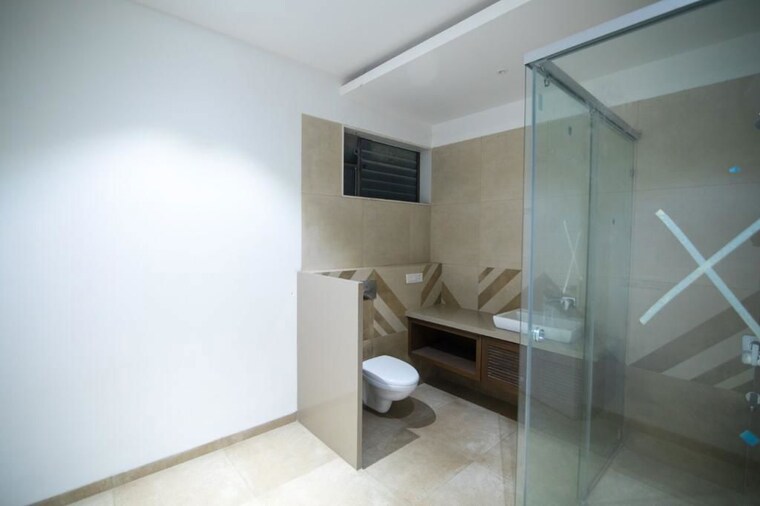 Washroom, krishna-bhuvi 4 Bedroom 2000 Sq.Ft. Villa In Bhayli Vadodara 10452772