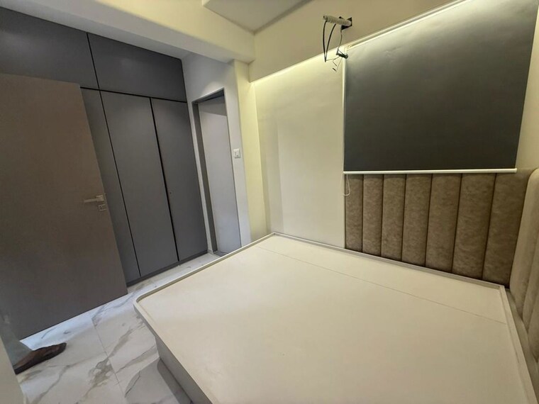 Room, dotom-isle 3 Bedroom 984 Sq.Ft. Apartment In Malad West Mumbai 9840681
