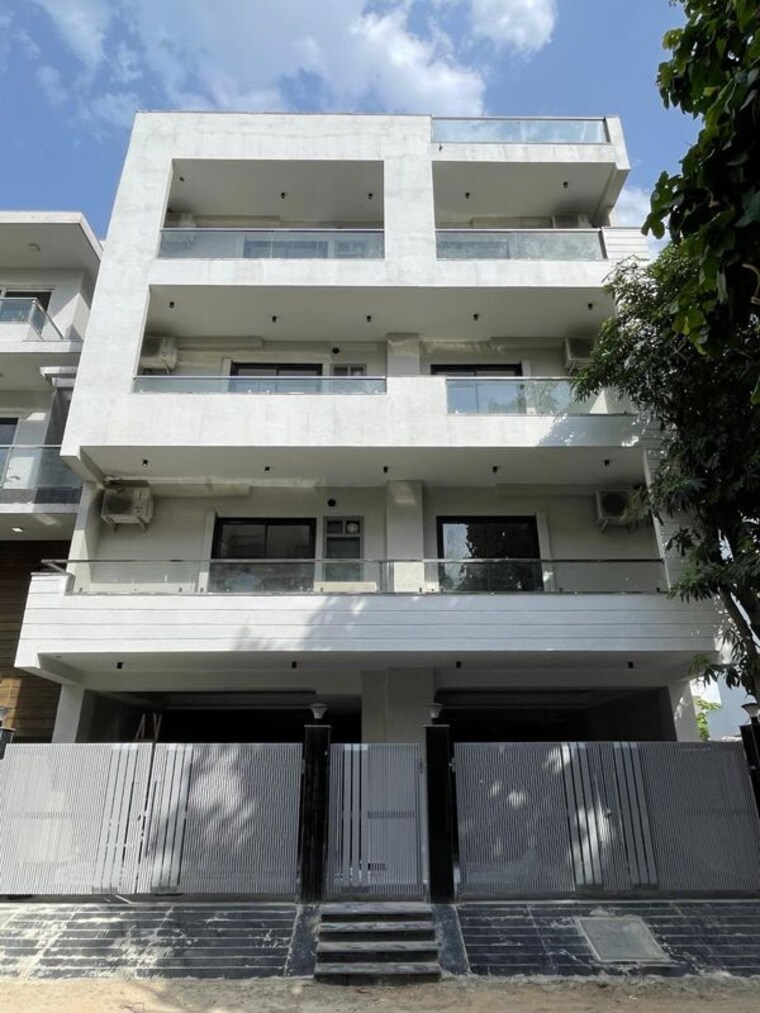 Exterior View, dlf phase iv 1 Bedroom 600 Sq.Ft. Builder Floor In Dlf Phase iv Gurgaon 10452841