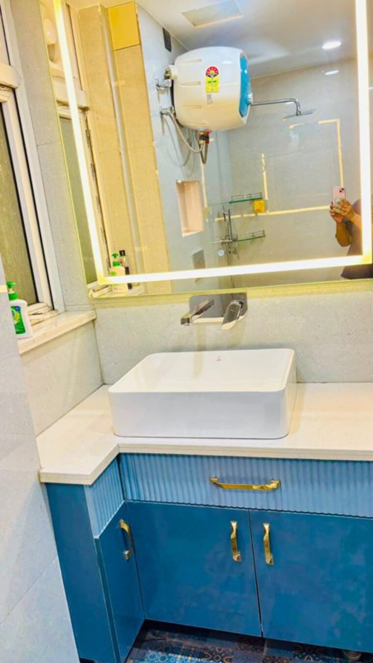 Bathroom, orchid-petals  2161 Sq.Ft. Apartment In Sector 49 Gurgaon 10452842