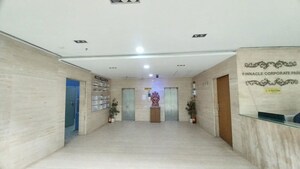 Room in  Office Space at Bandra Kurla Complex – for Rent