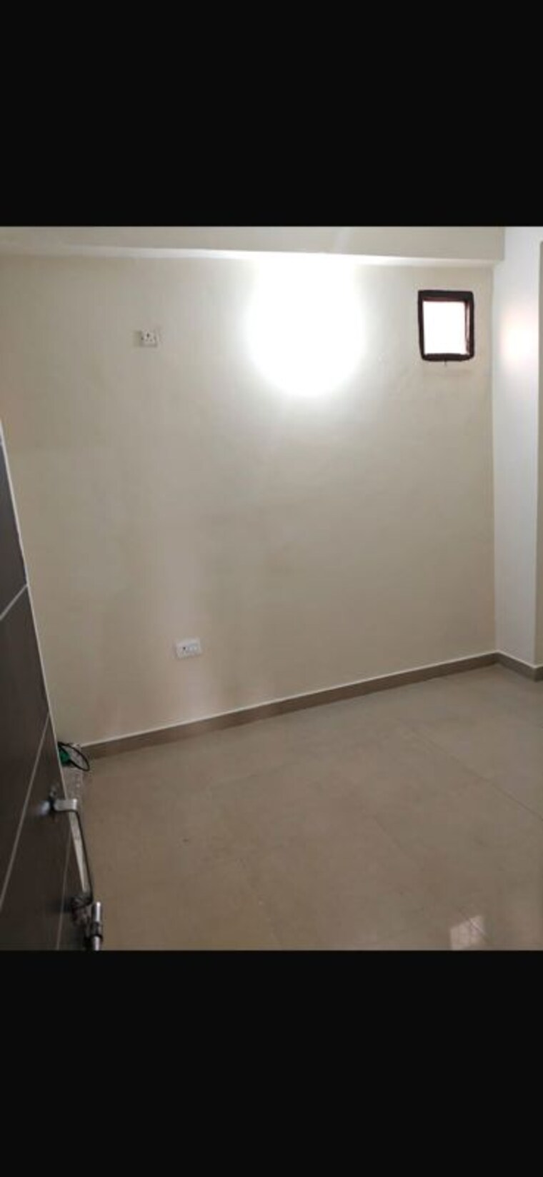 Room, sector 73 2 Bedroom 1050 Sq.Ft. Builder Floor In Sector 73 Noida 10452939